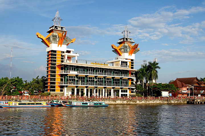 Travel Balikpapan Banjarmasin